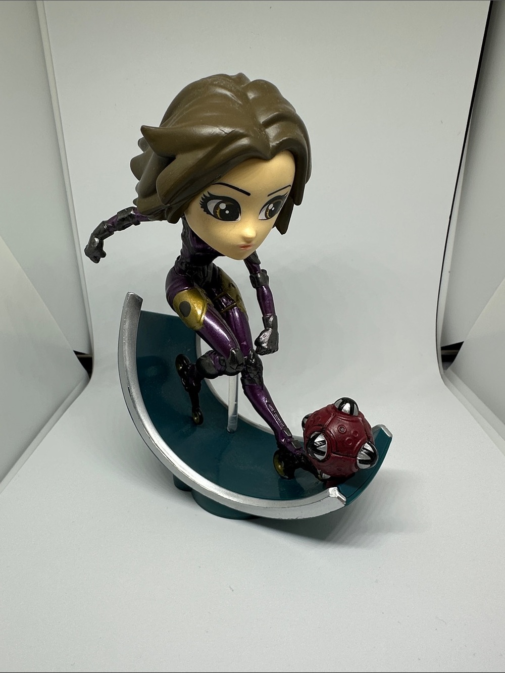 Loot Crate Exclusive Alita Battle Angel "Motorball Body Diorama" figure (no box)